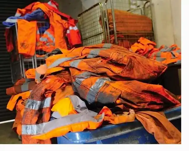 Грязная одежда